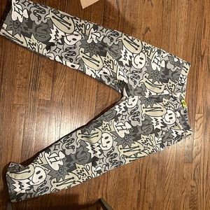 Chinatown Market Smiley pants